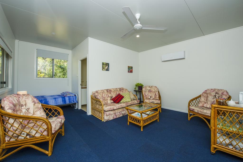 Magnetic Island Bed And Breakfast Horseshoe Bay Exterior photo
