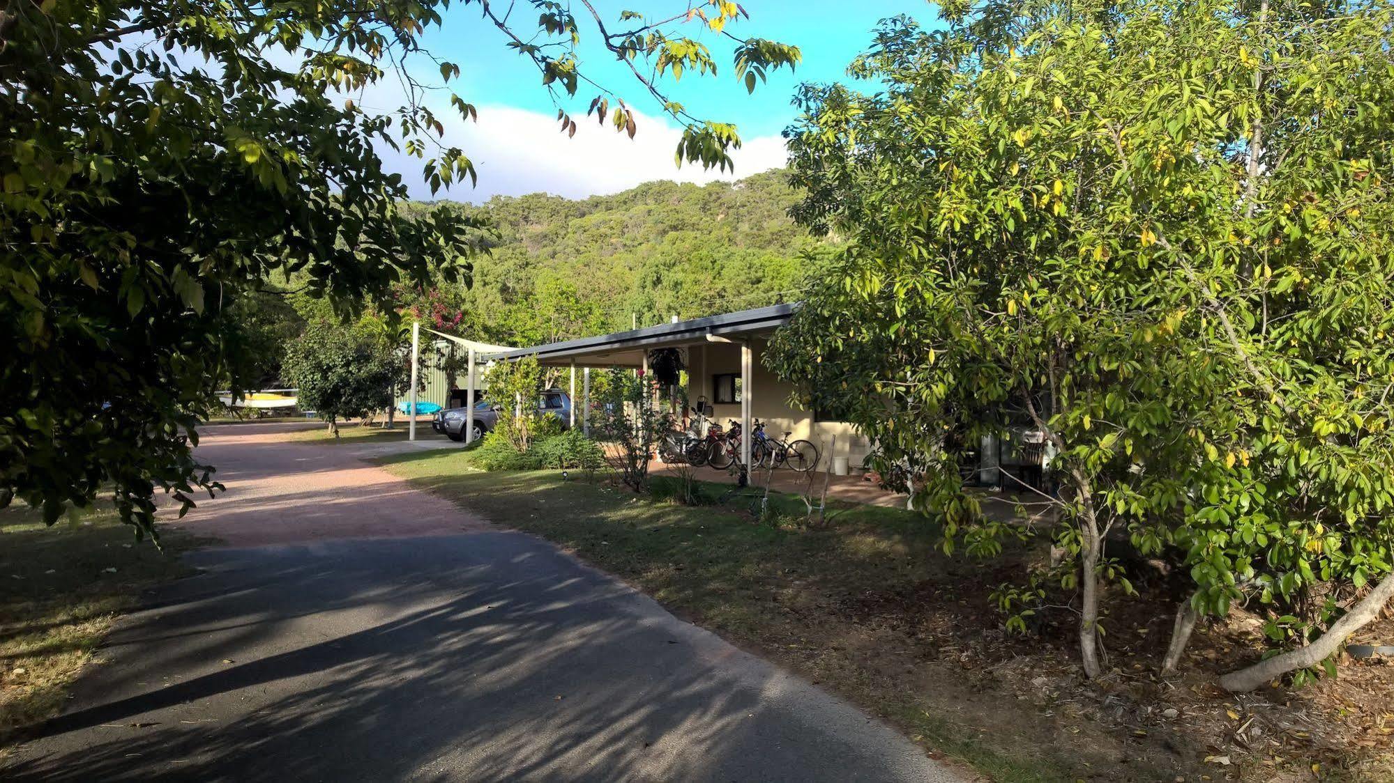 Magnetic Island Bed And Breakfast Horseshoe Bay Exterior photo
